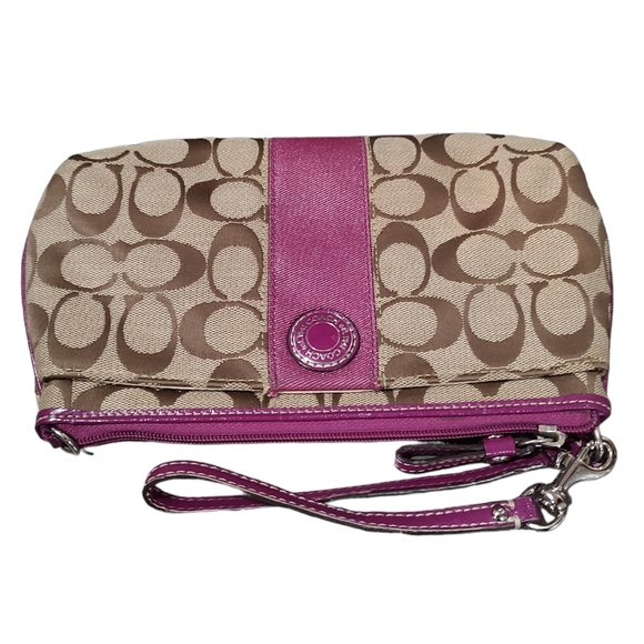 COACH Signature Stripe Large Wristlet Wallet Khaki Berry F47706 - Picture 4 of 16